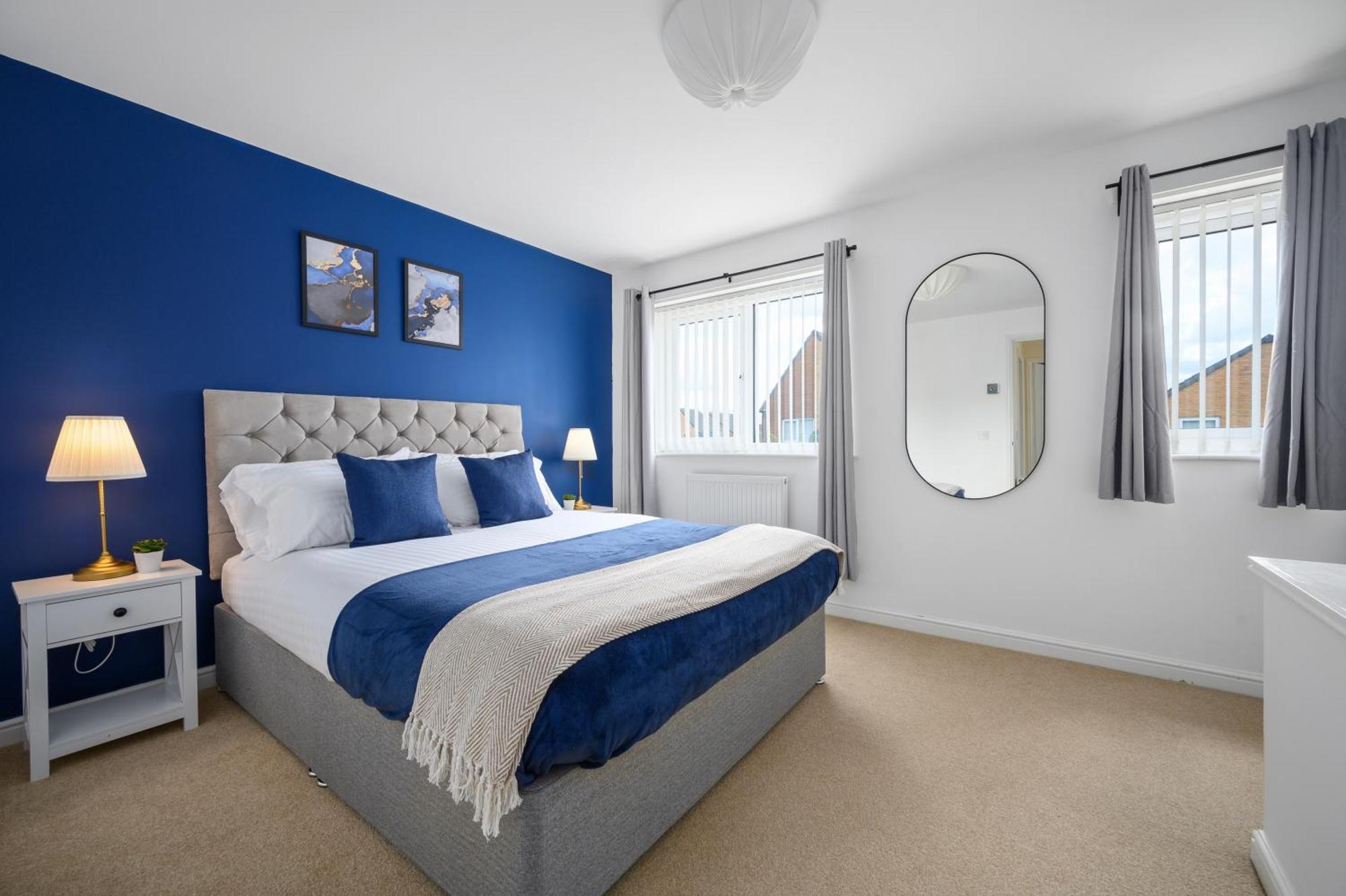 Comfy Manchester Home, Quiet Neighborhood , 6Mins To Manchester City Center With Wifi & Private Parking Holiday home